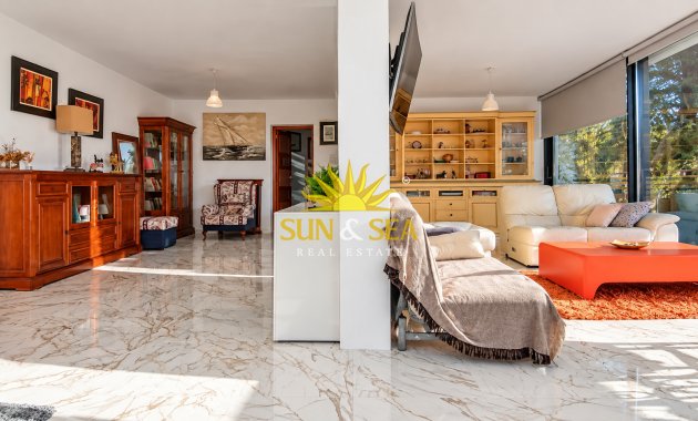 Долгосрочная аренда - Villa - El Campello