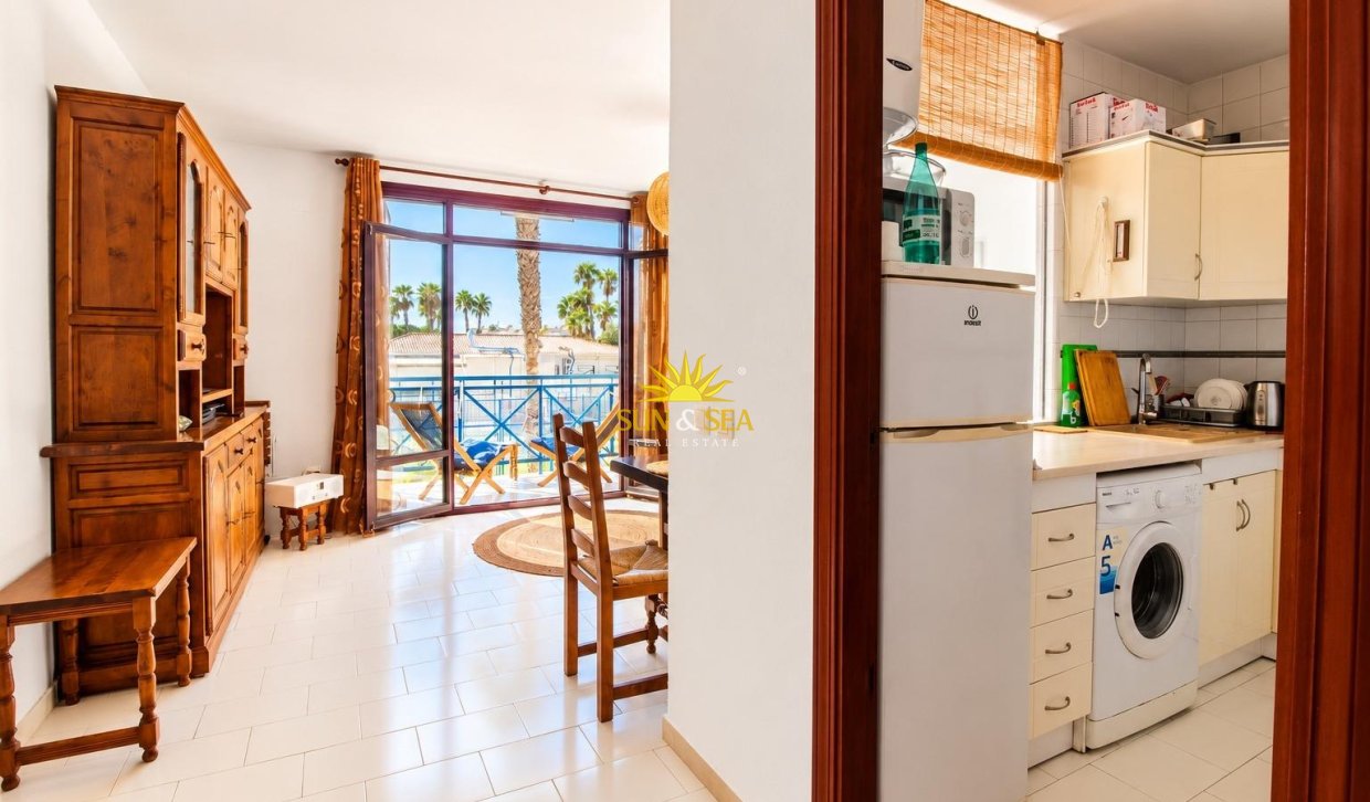 Перепродажа - Apartment - Torrevieja - Torreblanca
