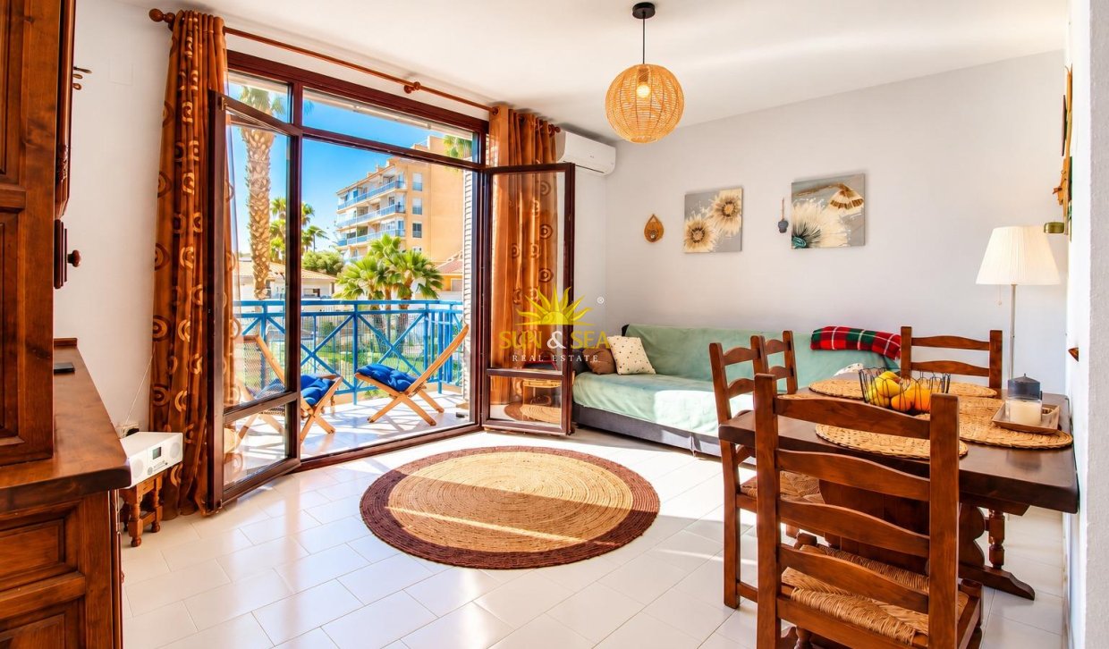 Перепродажа - Apartment - Torrevieja - Torreblanca