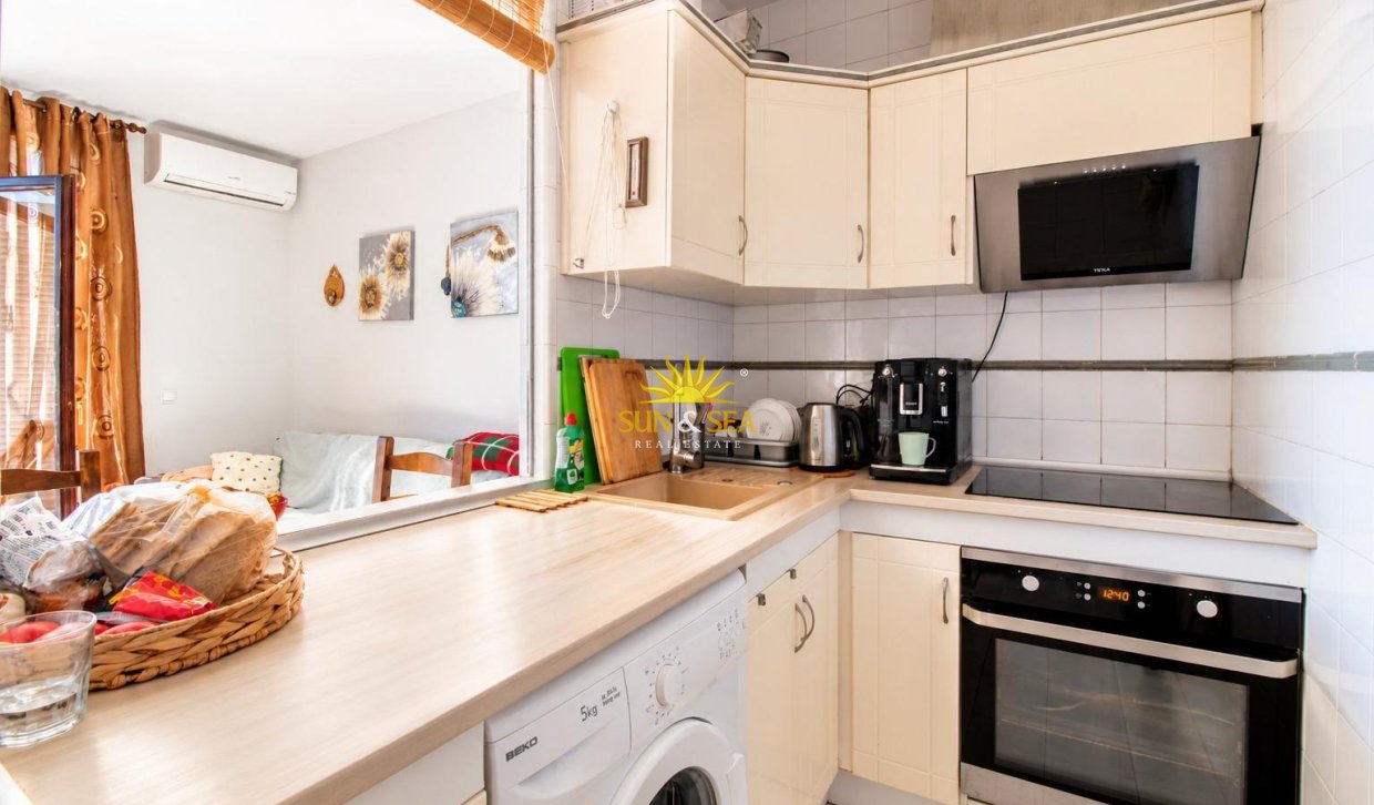 Перепродажа - Apartment - Torrevieja - Torreblanca