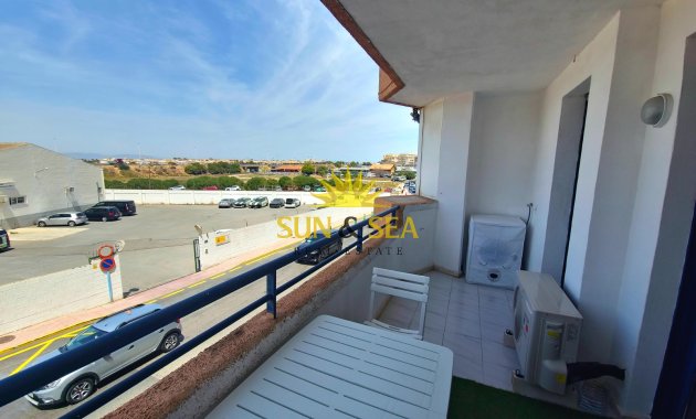 Location à long terme - Appartement - Torrevieja - El Acequión - Los Náufragos