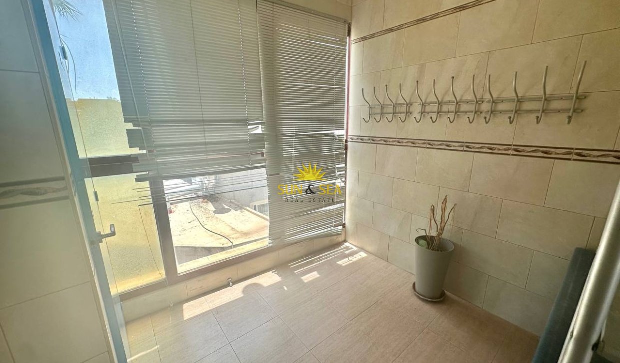 Long Term Rental - Commercial - Torrevieja - Los balcones