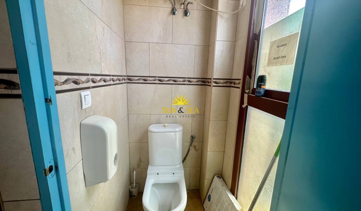 Long Term Rental - Commercial - Torrevieja - Los balcones