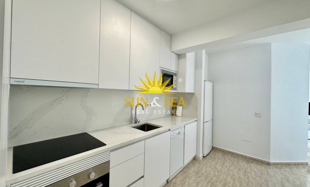 Alquiler a largo plazo - Apartamento - Campoamor - Dehesa de campoamor