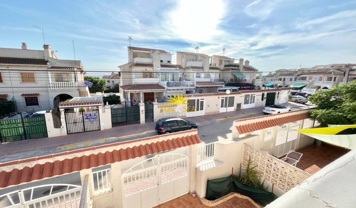 Lange Termijn Verhuur - Appartement - Guardamar del Segura - Urbanizaciones