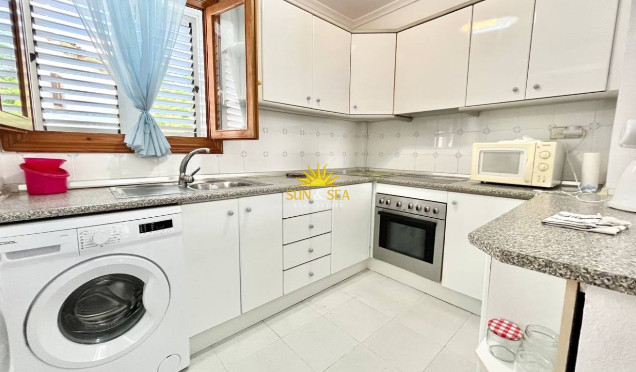 Lange Termijn Verhuur - Appartement - Guardamar del Segura - Urbanizaciones