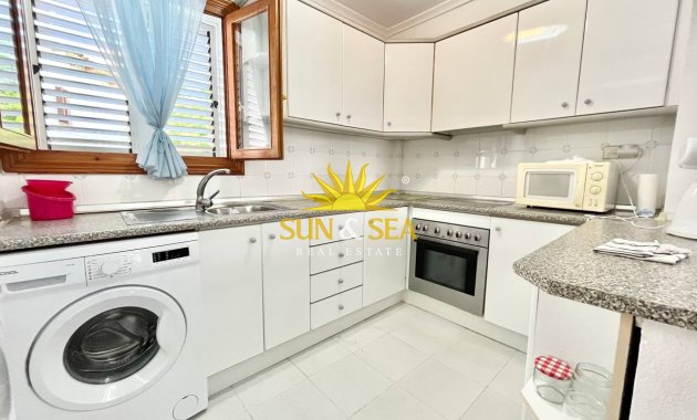 Lange Termijn Verhuur - Appartement - Guardamar del Segura - Urbanizaciones