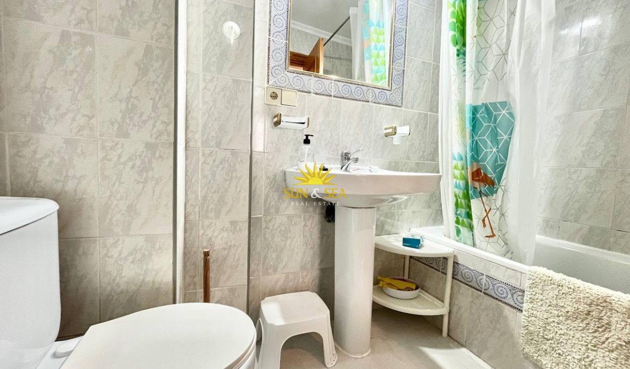 Lange Termijn Verhuur - Appartement - Guardamar del Segura - Urbanizaciones