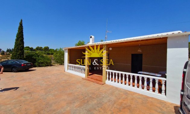 Herverkoop - Villa - Crevillente