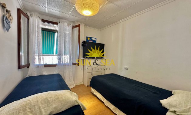 Reventa - Apartamento - Torrevieja - Acequion