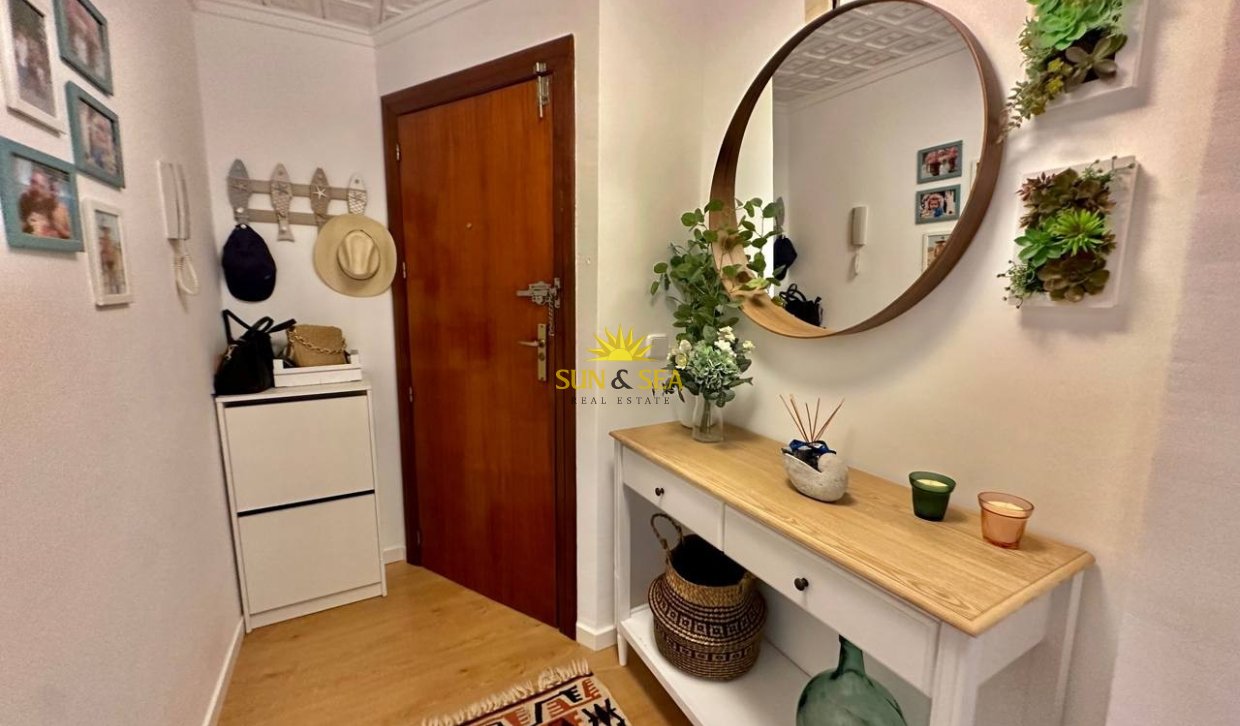 Reventa - Apartamento - Torrevieja - Acequion