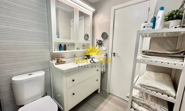 Reventa - Apartamento - Torrevieja - Acequion