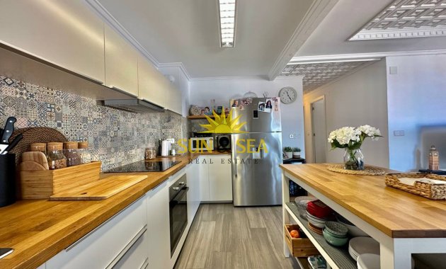 Reventa - Apartamento - Torrevieja - Acequion