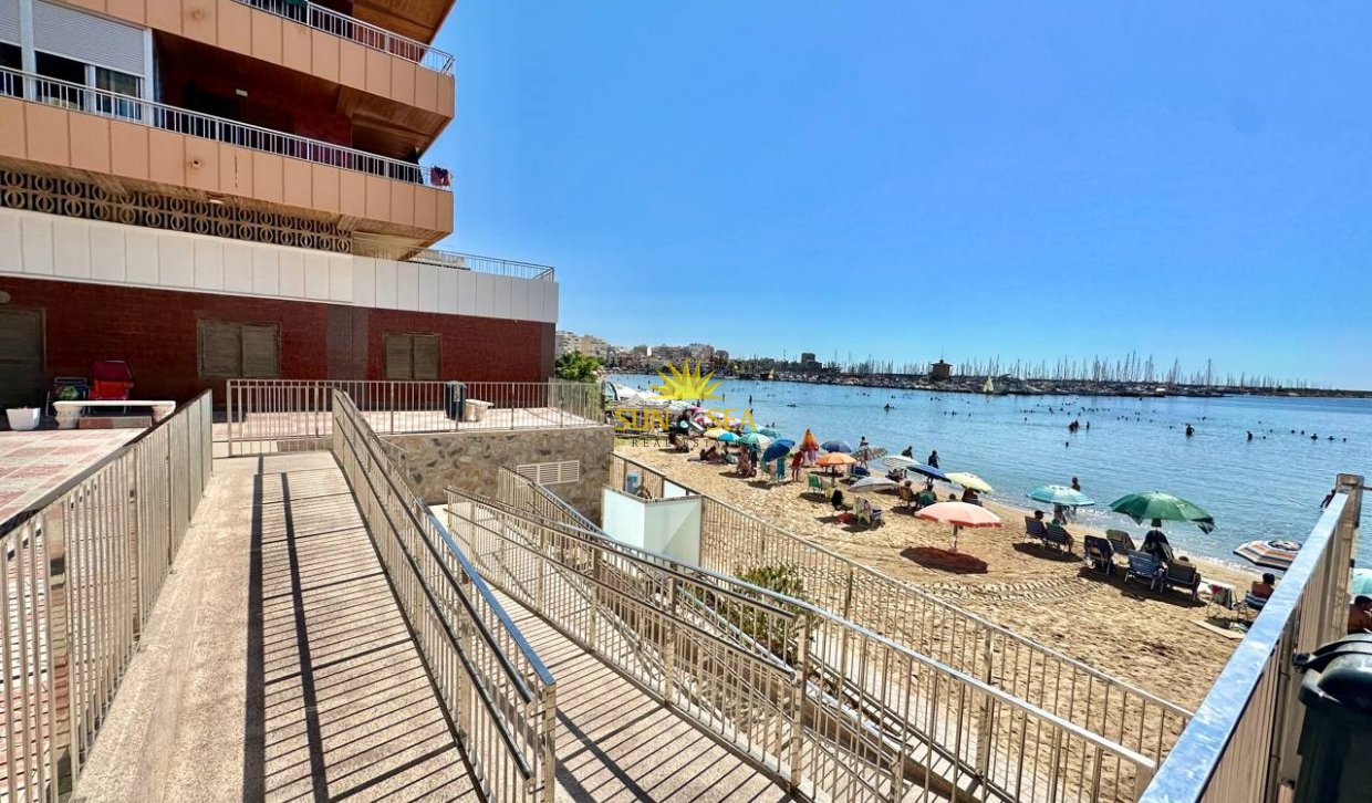 Reventa - Apartamento - Torrevieja - Acequion