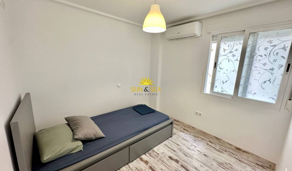 Long Term Rental - Apartment - Torrevieja - Centro
