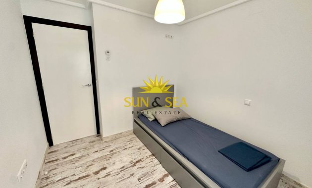 Long Term Rental - Apartment - Torrevieja - Centro