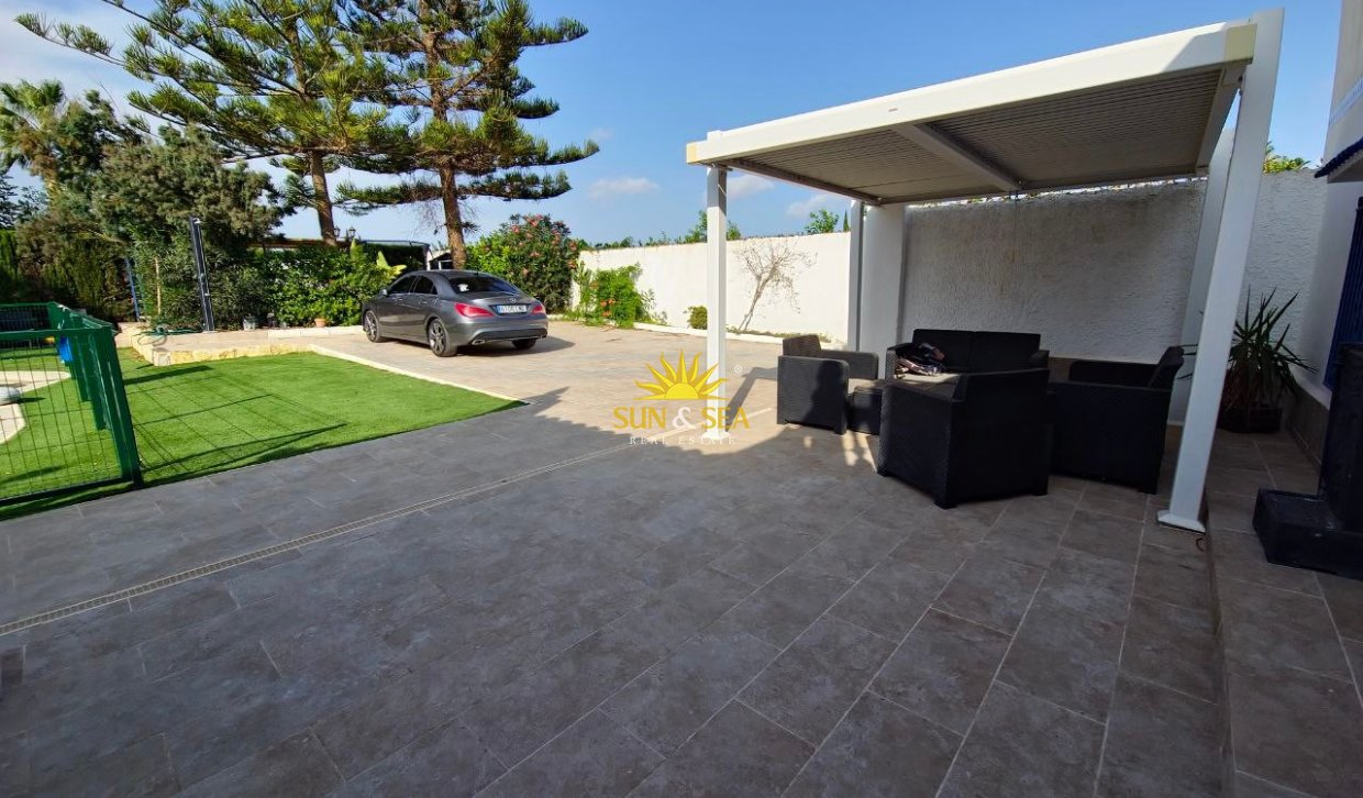 Lange Termijn Verhuur - Appartement - Montesinos