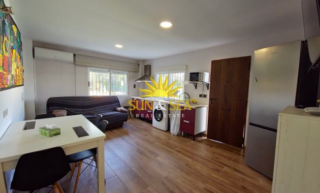 Lange Termijn Verhuur - Appartement - Montesinos