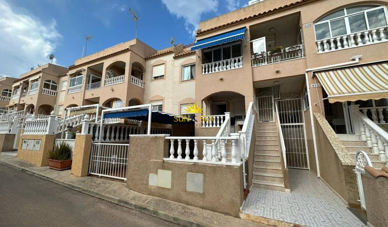 Long Term Rental - Apartment - Torrevieja - Los balcones