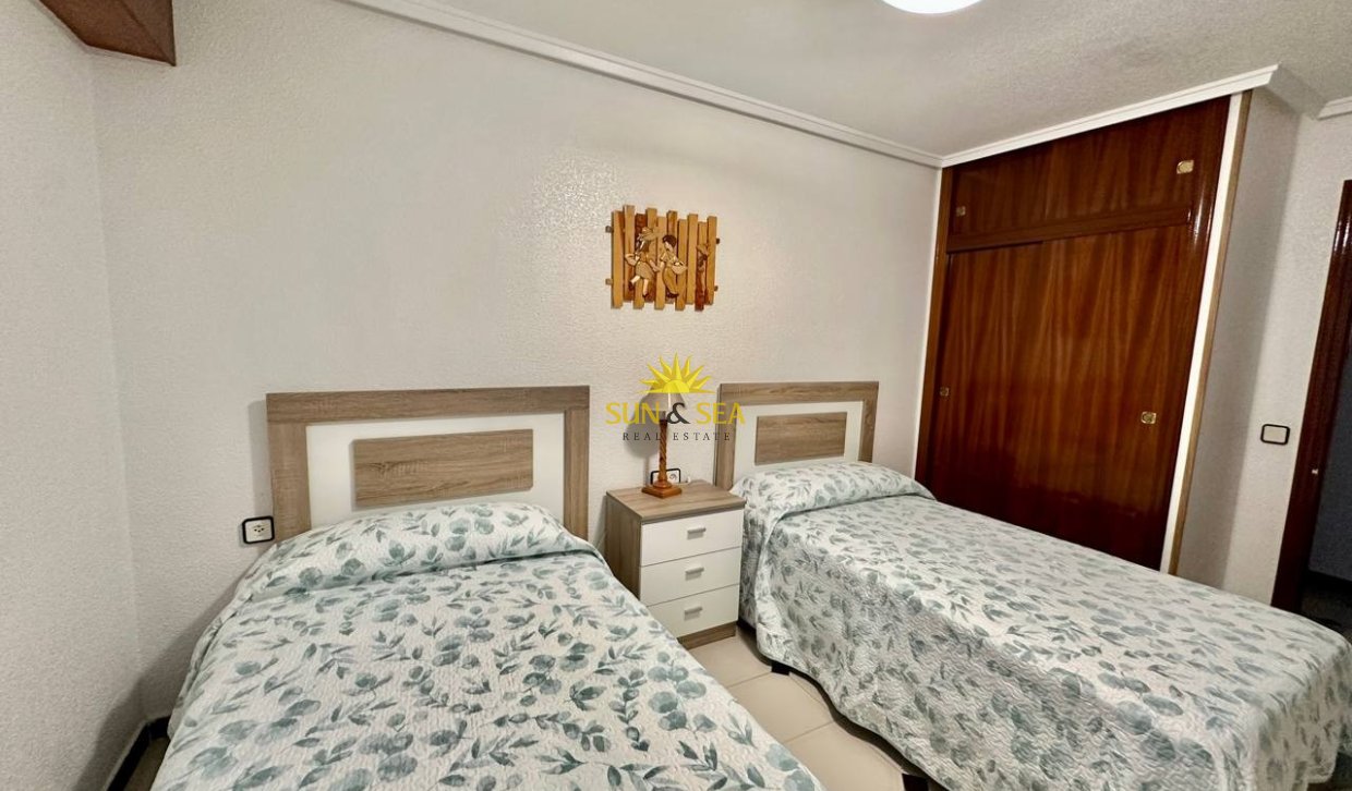 Long Term Rental - Apartment - Torrevieja - Playa de los Locos