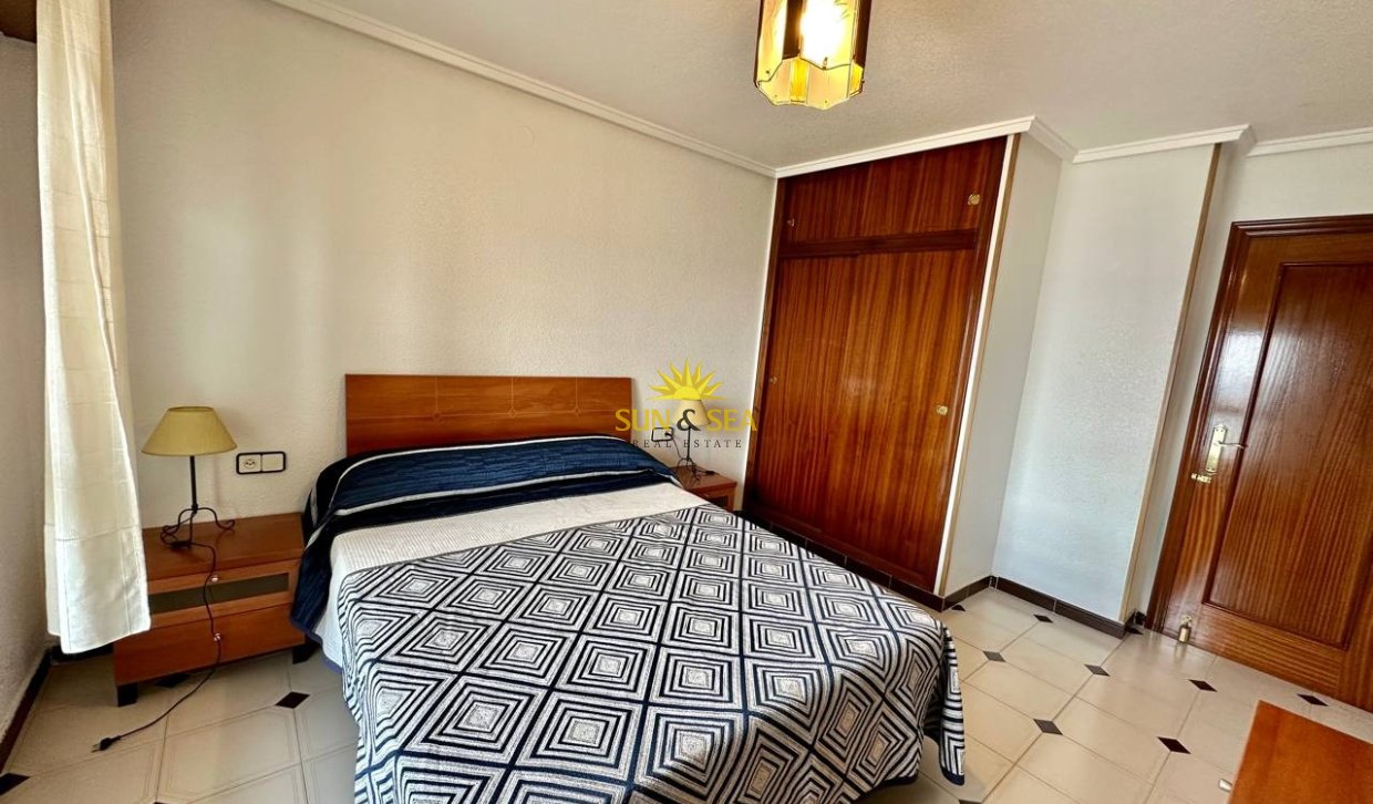 Long Term Rental - Apartment - Torrevieja - Playa de los Locos