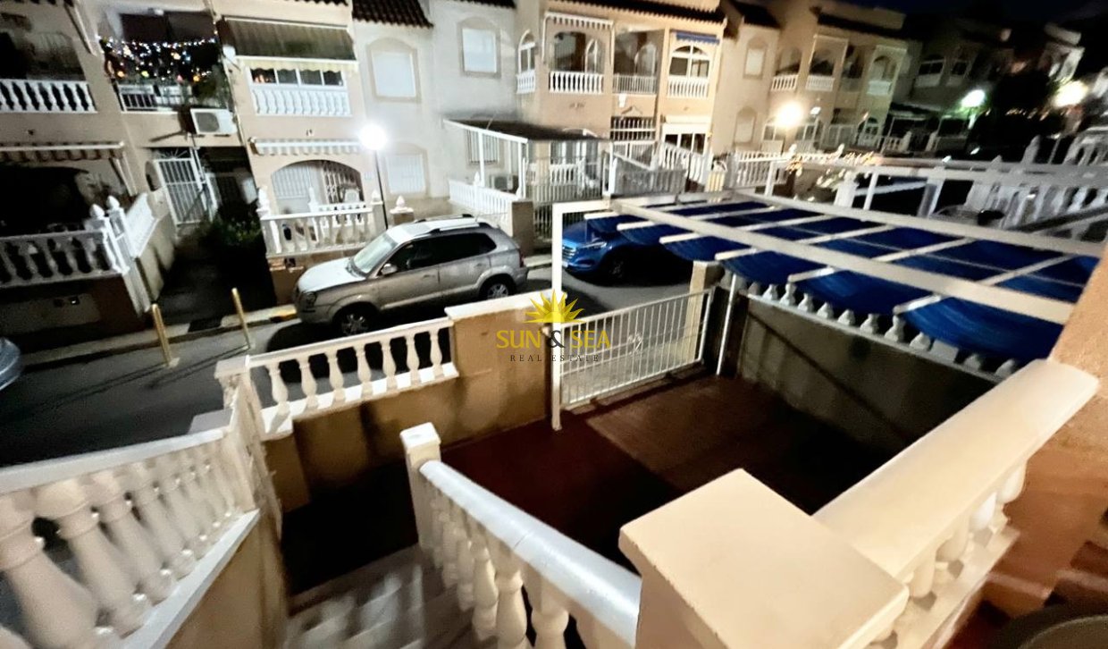 Long Term Rental - Apartment - Torrevieja - Los balcones
