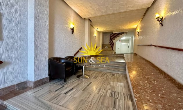 Long Term Rental - Commercial - Torrevieja - Centro
