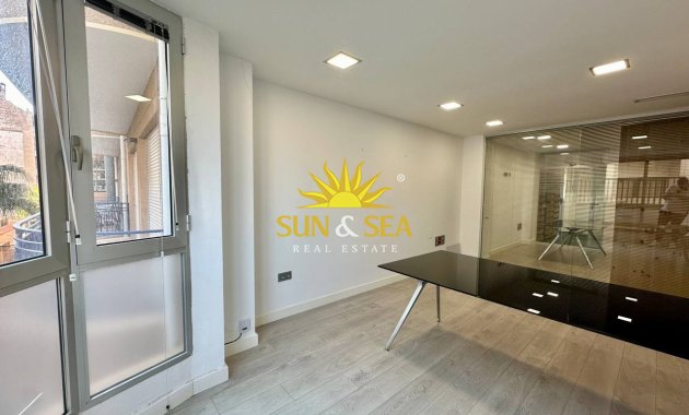 Long Term Rental - Commercial - Torrevieja - Centro