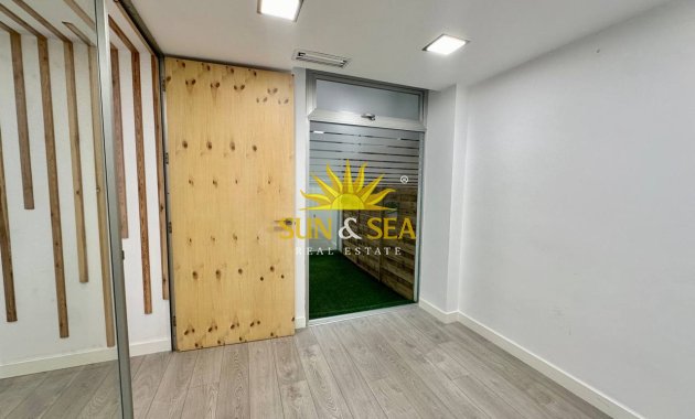 Long Term Rental - Commercial - Torrevieja - Centro