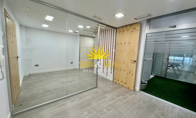 Long Term Rental - Commercial - Torrevieja - Centro