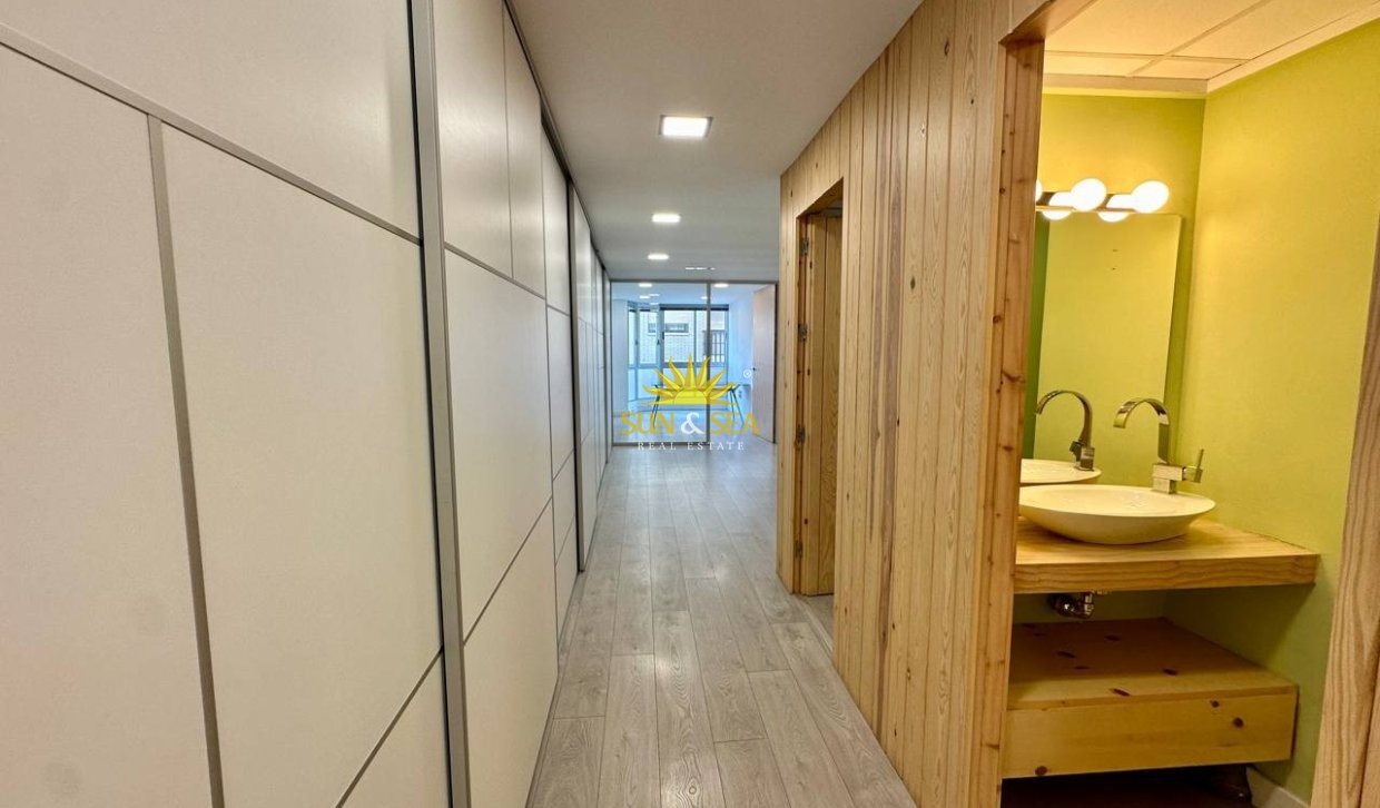 Long Term Rental - Commercial - Torrevieja - Centro