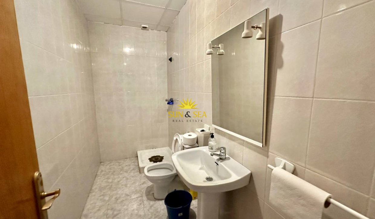 Long Term Rental - Commercial - Torrevieja - Los Frutales