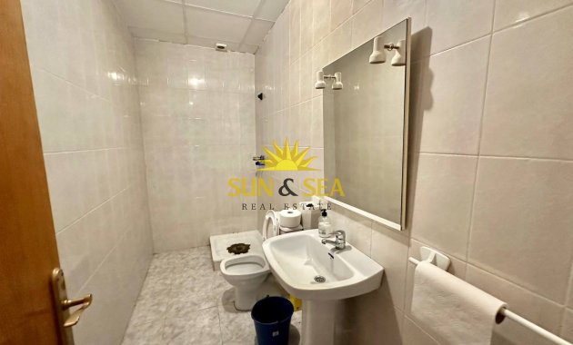 Long Term Rental - Commercial - Torrevieja - Los Frutales