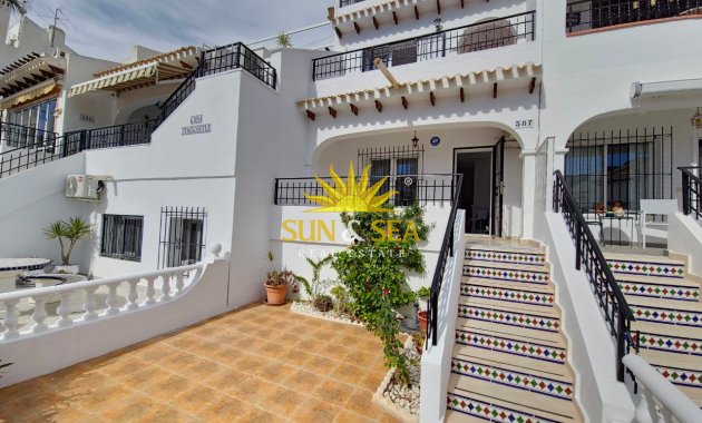 Lange Termijn Verhuur - Villa - Orihuela Costa - Villamartín
