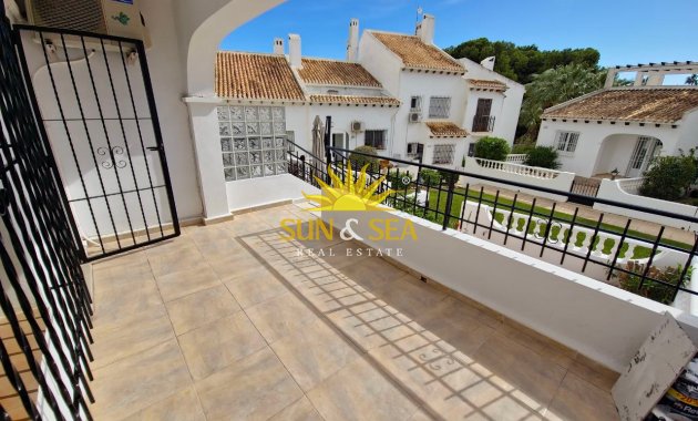 Lange Termijn Verhuur - Villa - Orihuela Costa - Villamartín