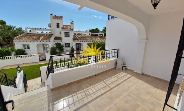 Lange Termijn Verhuur - Villa - Orihuela Costa - Villamartín