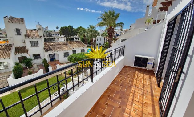 Lange Termijn Verhuur - Villa - Orihuela Costa - Villamartín