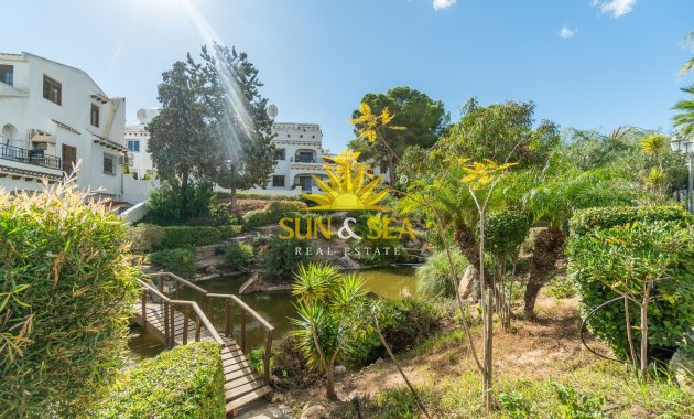 Lange Termijn Verhuur - Villa - Orihuela Costa - Villamartín