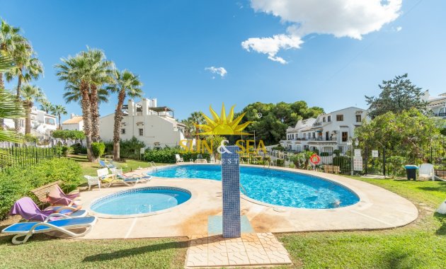 Lange Termijn Verhuur - Villa - Orihuela Costa - Villamartín