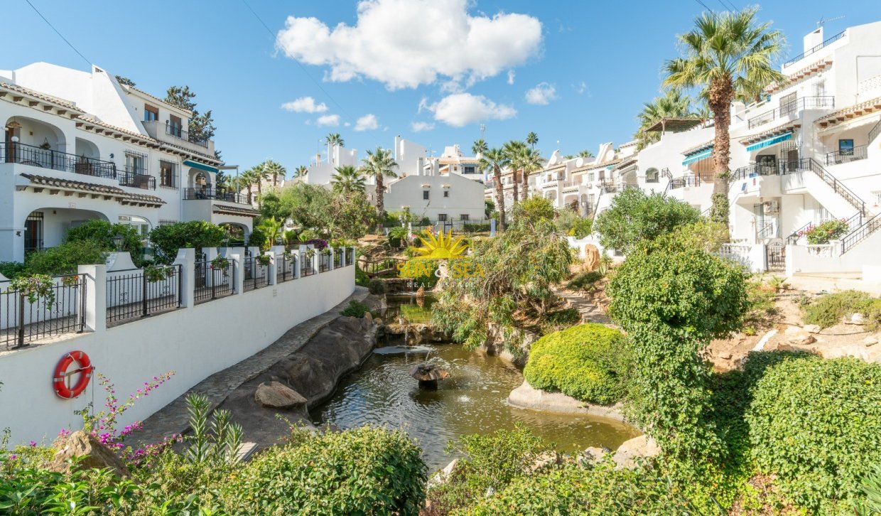 Lange Termijn Verhuur - Villa - Orihuela Costa - Villamartín
