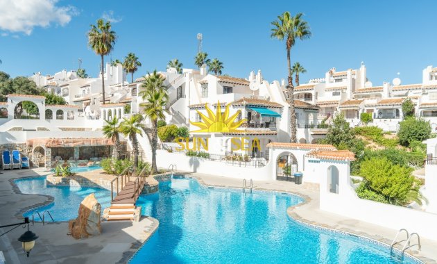 Lange Termijn Verhuur - Villa - Orihuela Costa - Villamartín