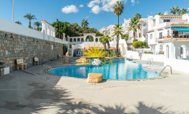 Lange Termijn Verhuur - Villa - Orihuela Costa - Villamartín