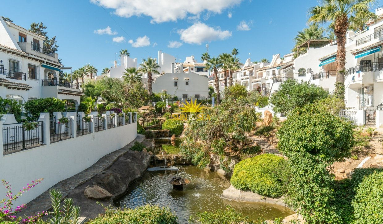 Lange Termijn Verhuur - Villa - Orihuela Costa - Villamartín
