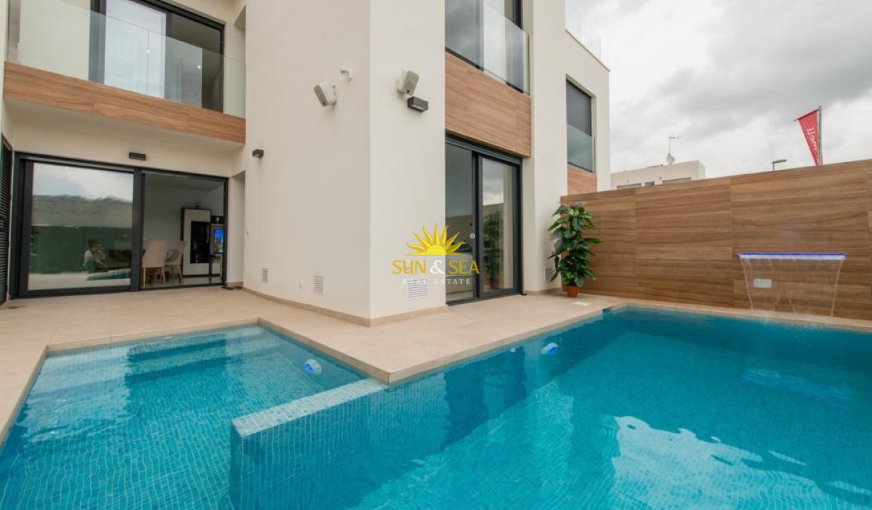 Location à long terme - Villa - Benijofar