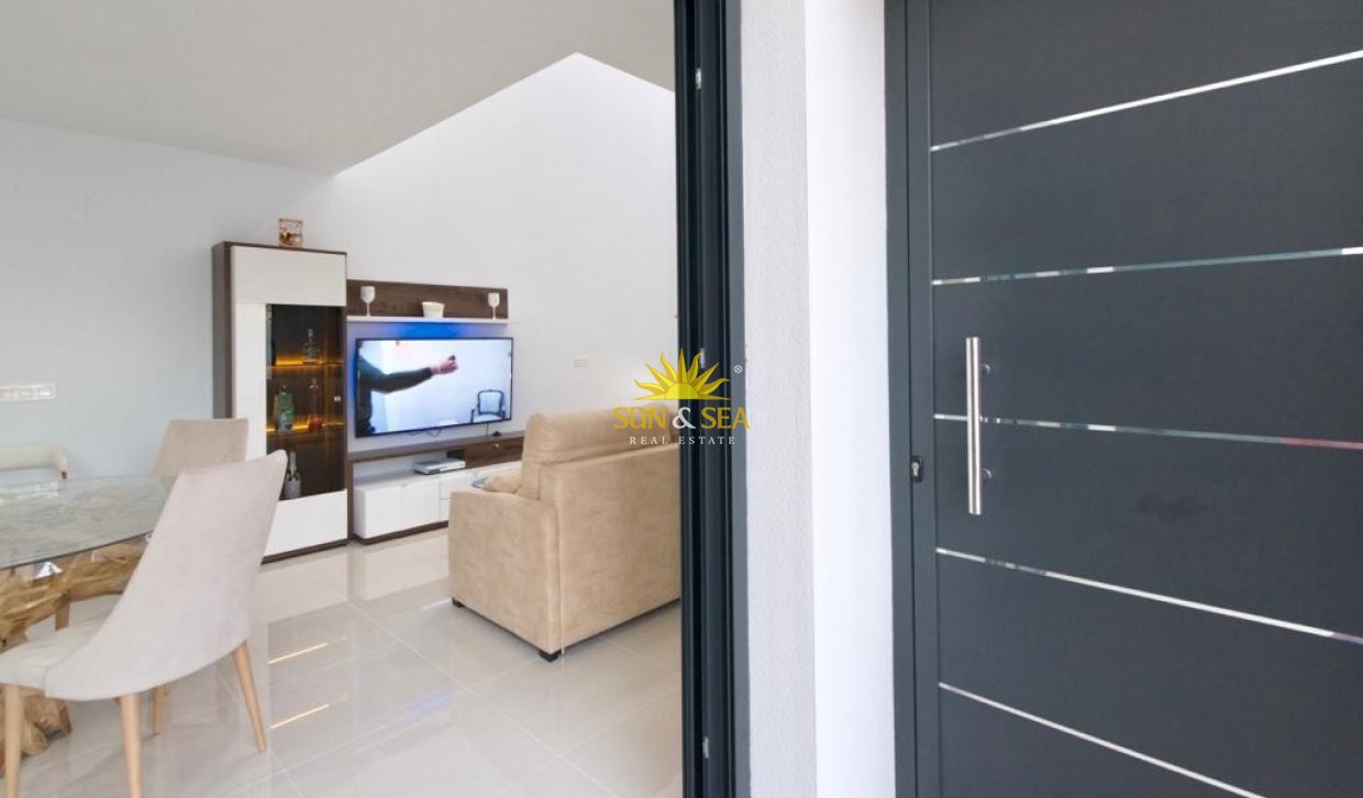 Location à long terme - Villa - Benijofar