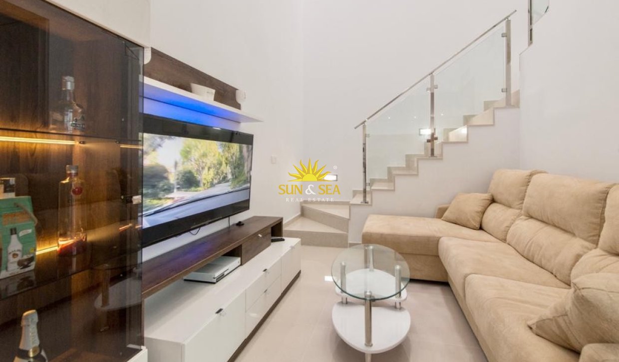 Location à long terme - Villa - Benijofar