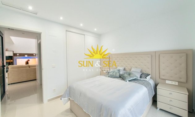 Location à long terme - Villa - Benijofar