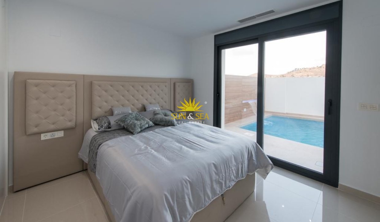 Location à long terme - Villa - Benijofar