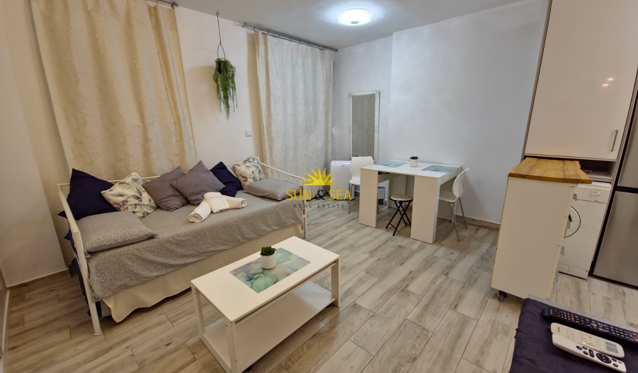 Long Term Rental - Studio apartment - Torrevieja - Acequion