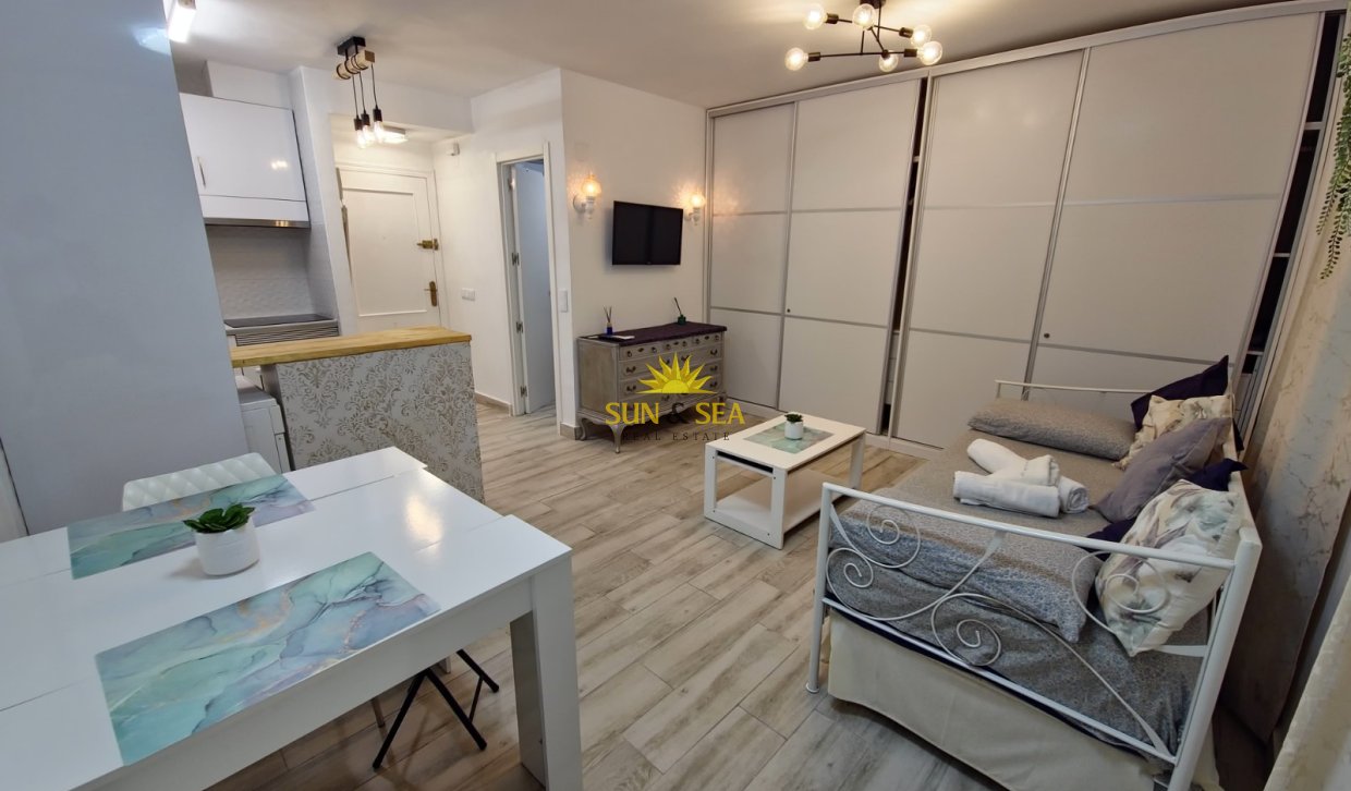 Long Term Rental - Studio apartment - Torrevieja - Acequion